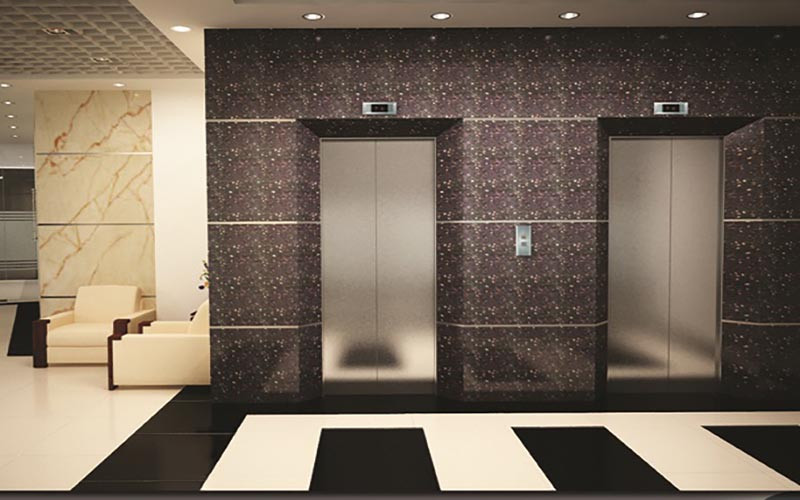 alt text: Thiết kế nhà ống có thang máy lô góc