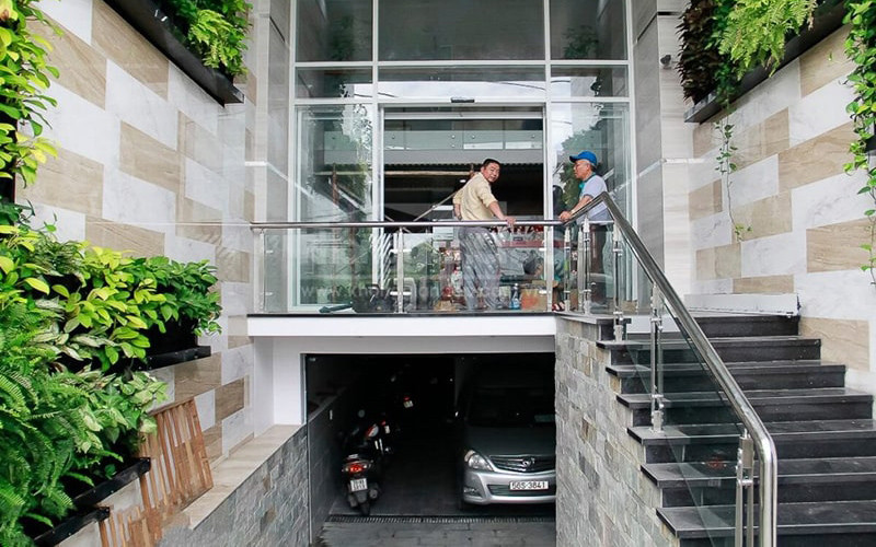 Bãi đậu xe cho nhà phố kết hợp văn phòng