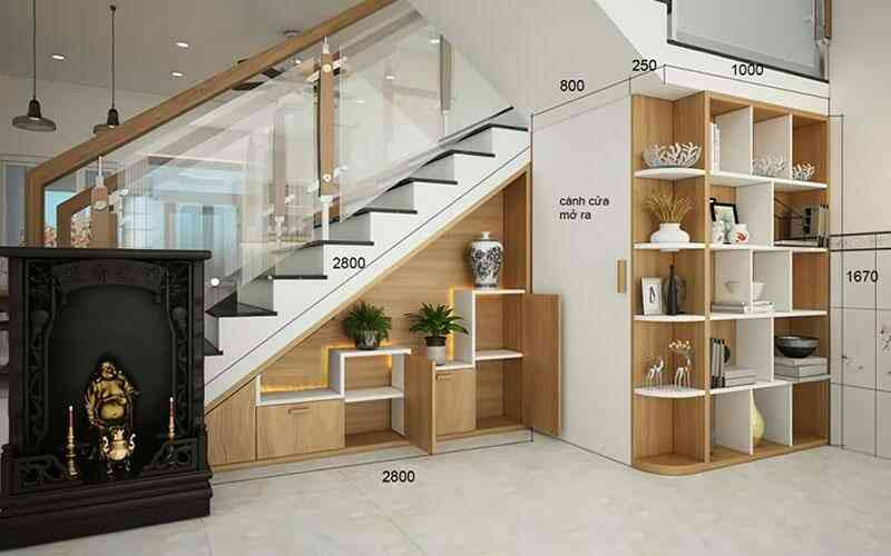 Không gian xanh dưới gầm cầu thang