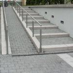 Thiết kế dốc cho người khuyết tật