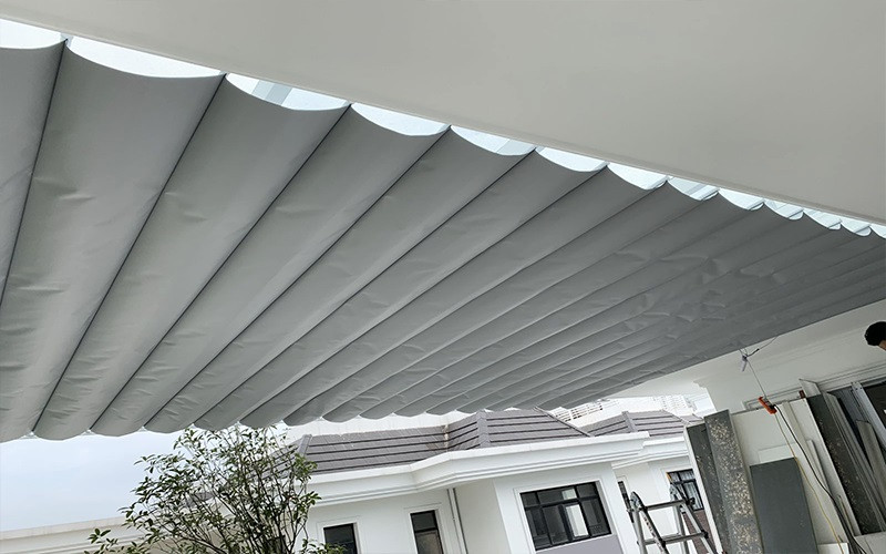 Vật liệu mái che giếng trời