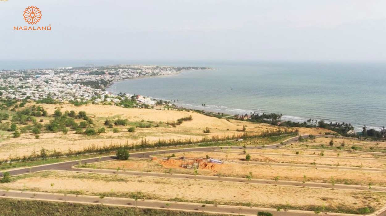 Đất nền ven biển