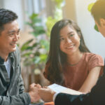 Phí hoa hồng môi giới nhà đất là bao nhiêu? Ai phải trả phí này?